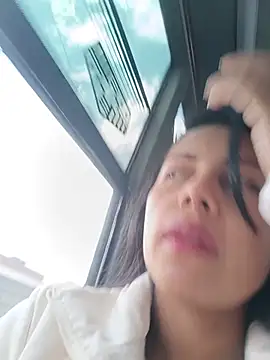 צ'אט XXX בשידור חי של _andrea30
