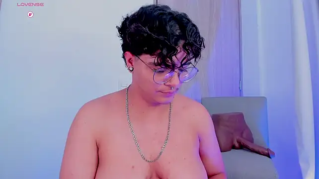 Yossef_ftm's Webcam Show