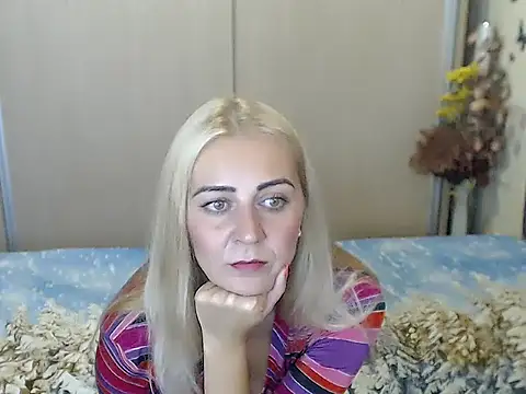 Denysyaa webcam show