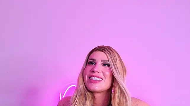 Bimbo_sofi Chat XXX live