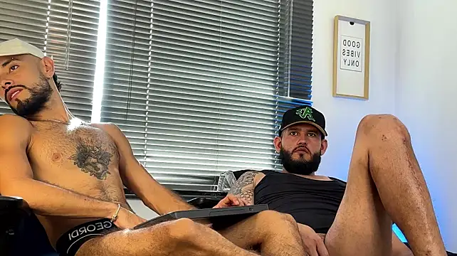 Show modela Bigsmalle na web-kameri