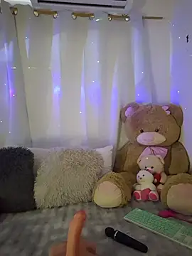 Foxylisaflores' Webcam Show