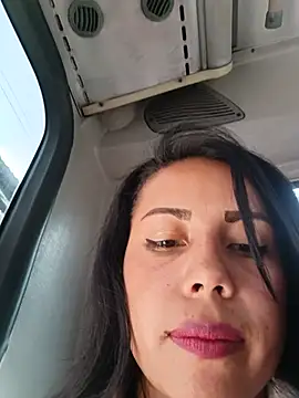 צ'אט XXX בשידור חי של _andrea30