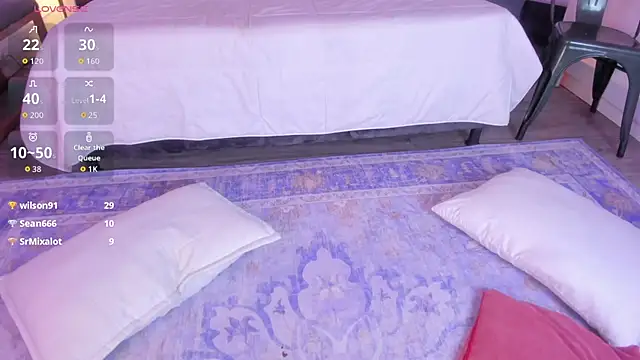 VioletPaket live XXX chat