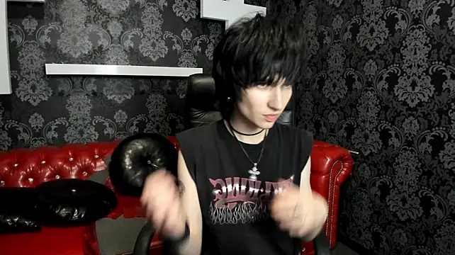 AdonBev Chat XXX in diretta
