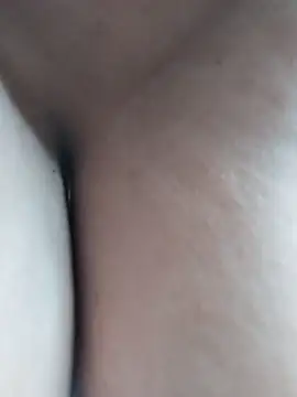 Horny-Mommy-Dirty Adlı Modelin Canlı XXX Sohbeti