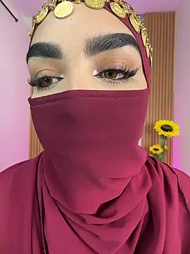 Maissa_Alabi Adlı Modelin Canlı XXX Sohbeti
