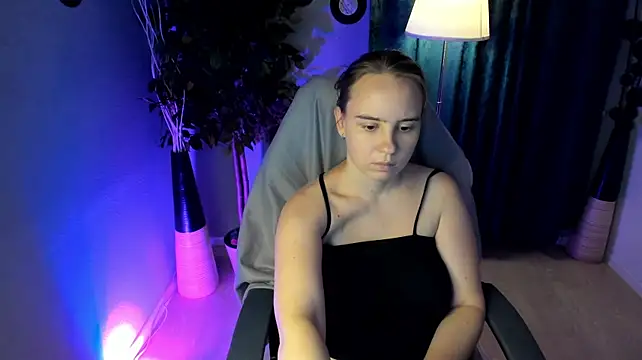 Lika_0ne's Live XXX Chat