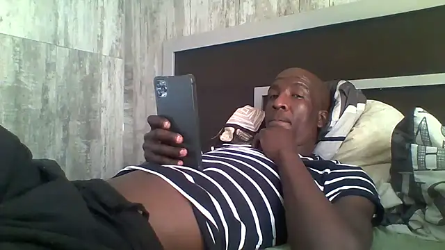 longdickson12345 Show in webcam