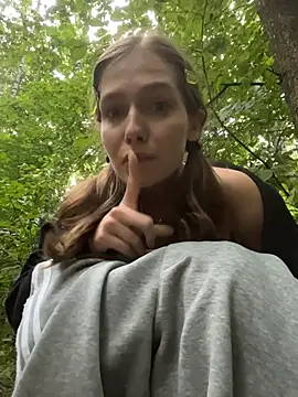 MilliWish's Webcam Show