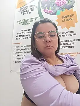 _Melisa-1 Show in webcam