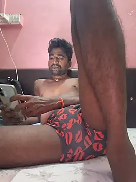 Chat +18 de Hot_desi_man12 ao vivo
