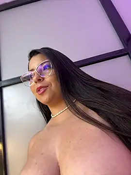 Chat XXX ao vivo de Darcy_glow_
