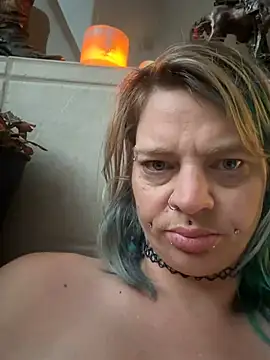 anitabonghit Show in webcam