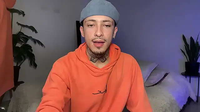 Noah_and_Steven Chat XXX live