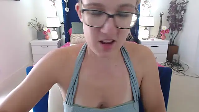 Yennyloves' Live XXX Chat