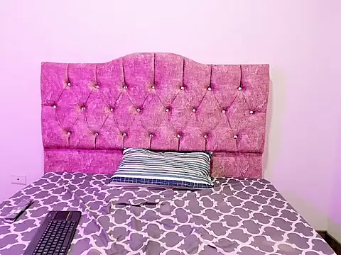 Chatroom XXX en direct de Amara_Lee11