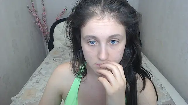 Chatroom XXX en direct de Holliy_Cooper