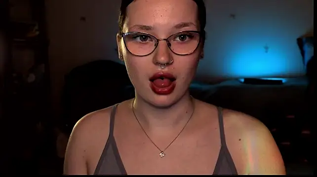 milliedoll Chat XXX live