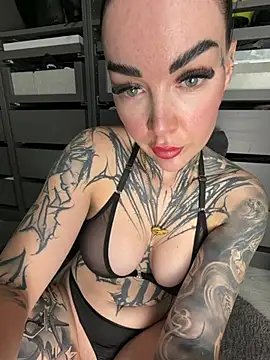 PralinaLive Webcamshow