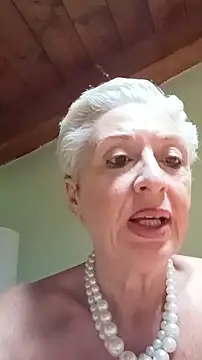 divinaerotica's Live XXX Chat
