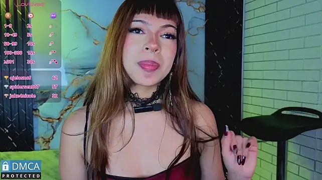 Chat +18 de Jessica_k50 ao vivo