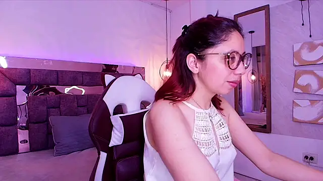 stephaniesun_'s Live XXX Chat
