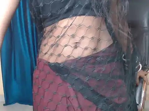 Strip_Simmie's Live XXX Chat