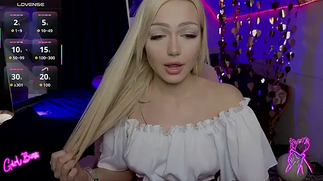 צ'אט XXX בשידור חי של LinaLirian