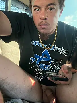 sixsobig74 – Naživo XXX chat