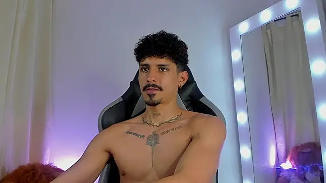 Lukeetaylor Live XXX-chat