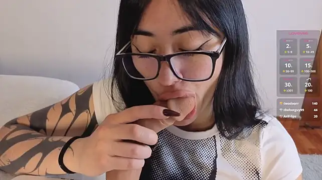 aprildreams19 live XXX chat