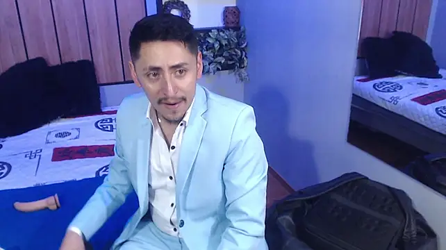 kevin_23_ – Live XXX-chat
