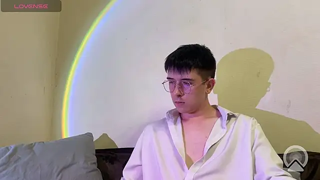 Thomas_Greene Show in webcam