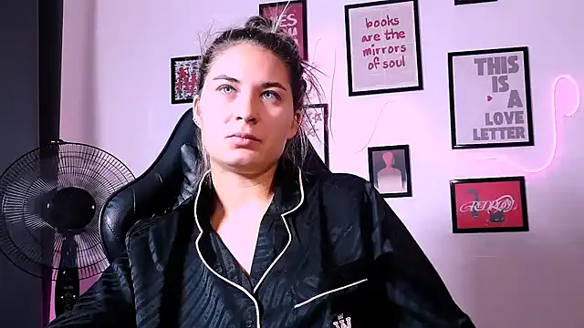 AlisaFrost's Live XXX Chat