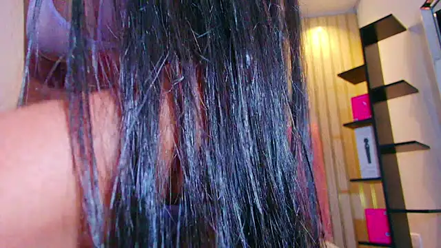 Chatroom XXX en direct de lizza_oss