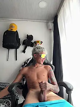 Jackdaniel001_n Live XXX chat
