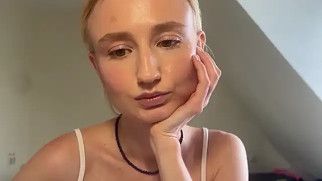 M_Mystique – webcam-show