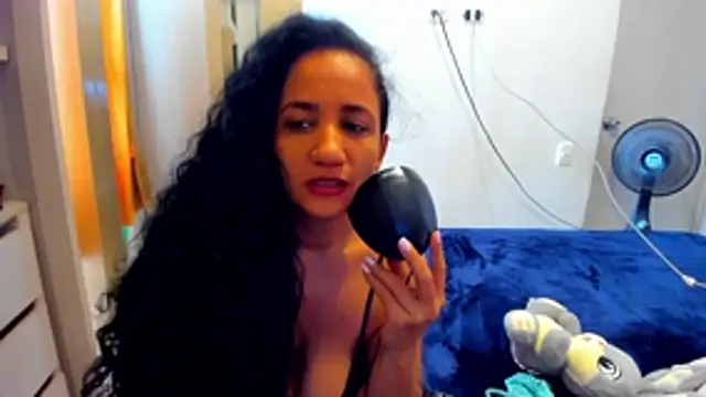צ'אט XXX בשידור חי של alaskmiller1