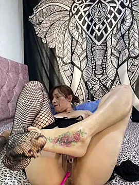 Boonny_Boo-'s Live XXX Chat