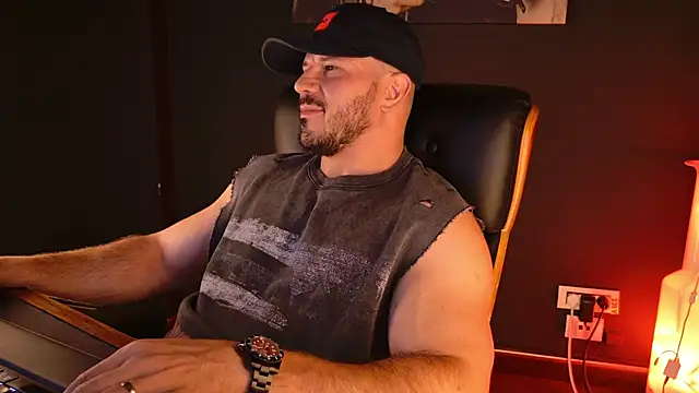 AngeloEric live XXX chat