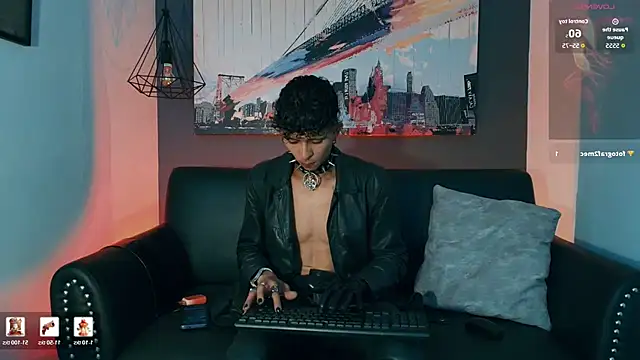Maximoking26 Live XXX Chat