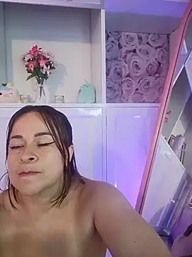 צ'אט XXX בשידור חי של iliy_perverted