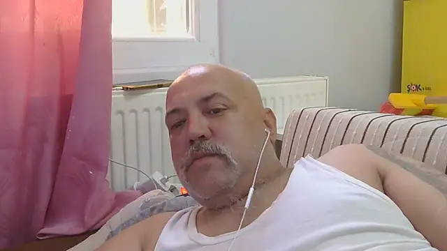 Онлайн чат XXX husoizmir