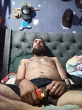 hairy_mannn: онлайн-секс-чат