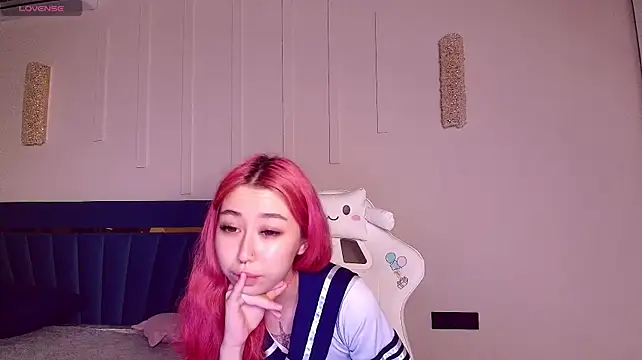 gigi_meii: онлайн-секс-чат