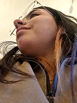 Angela__05 现场XXX聊天