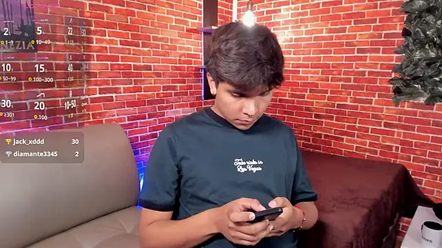 Thiago_Kozak live XXX chat