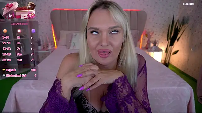 MissyMartinez Adlı Modelin Canlı XXX Sohbeti