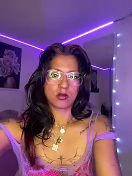 SamathaMay Chat XXX live